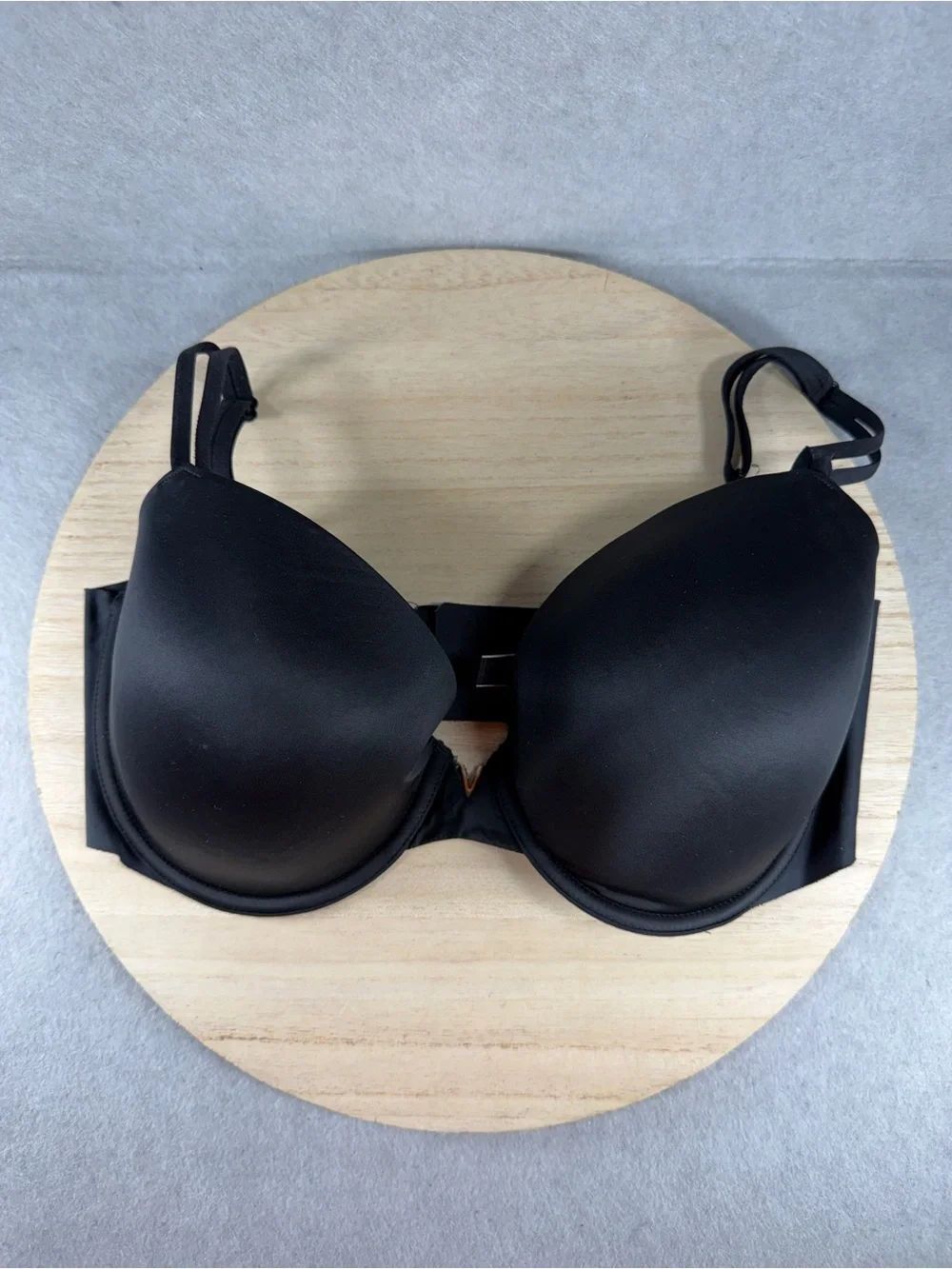 Victoria's Secret Black Lined Demi Bra Size 34DDD Smooth Underwire